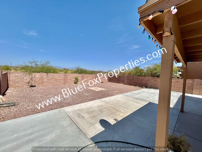 Building Photo - 6863 S Cottontail Run Ave