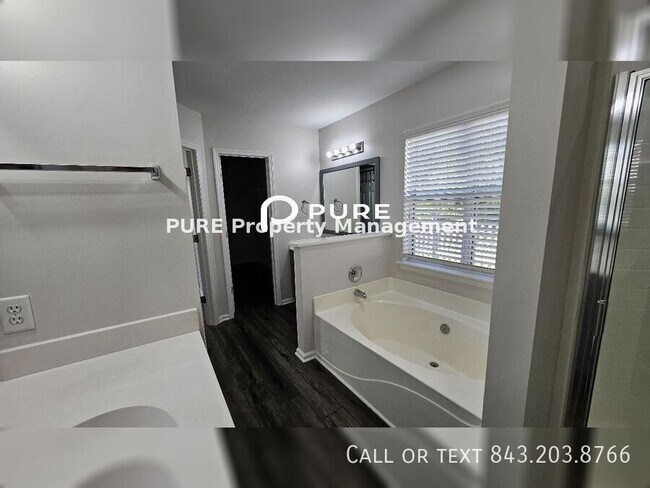 Building Photo - 321 Rice Bay Dr