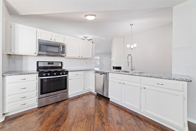 Building Photo - 7914 Tamayo Dr