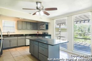 Building Photo - 24306 Romin Dr