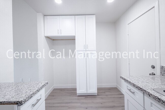 Building Photo - 1244 Virginia Ave