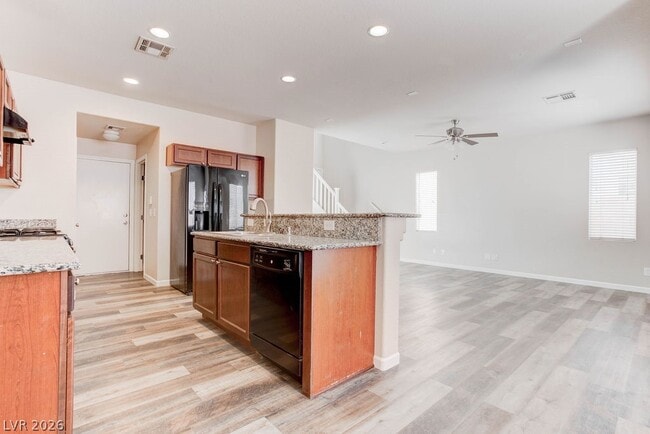 Building Photo - 1133 Via Rocca