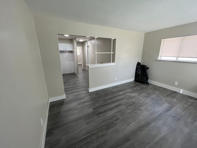 Building Photo - Renovated Two Bedroom One Bath Home Coming...