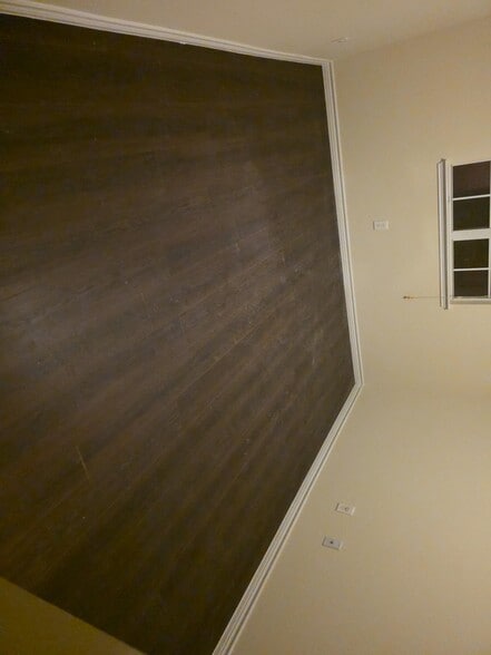 Building Photo - 6325 Cedar Falls Dr