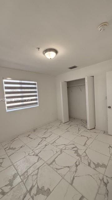 Building Photo - 811 E 52nd St