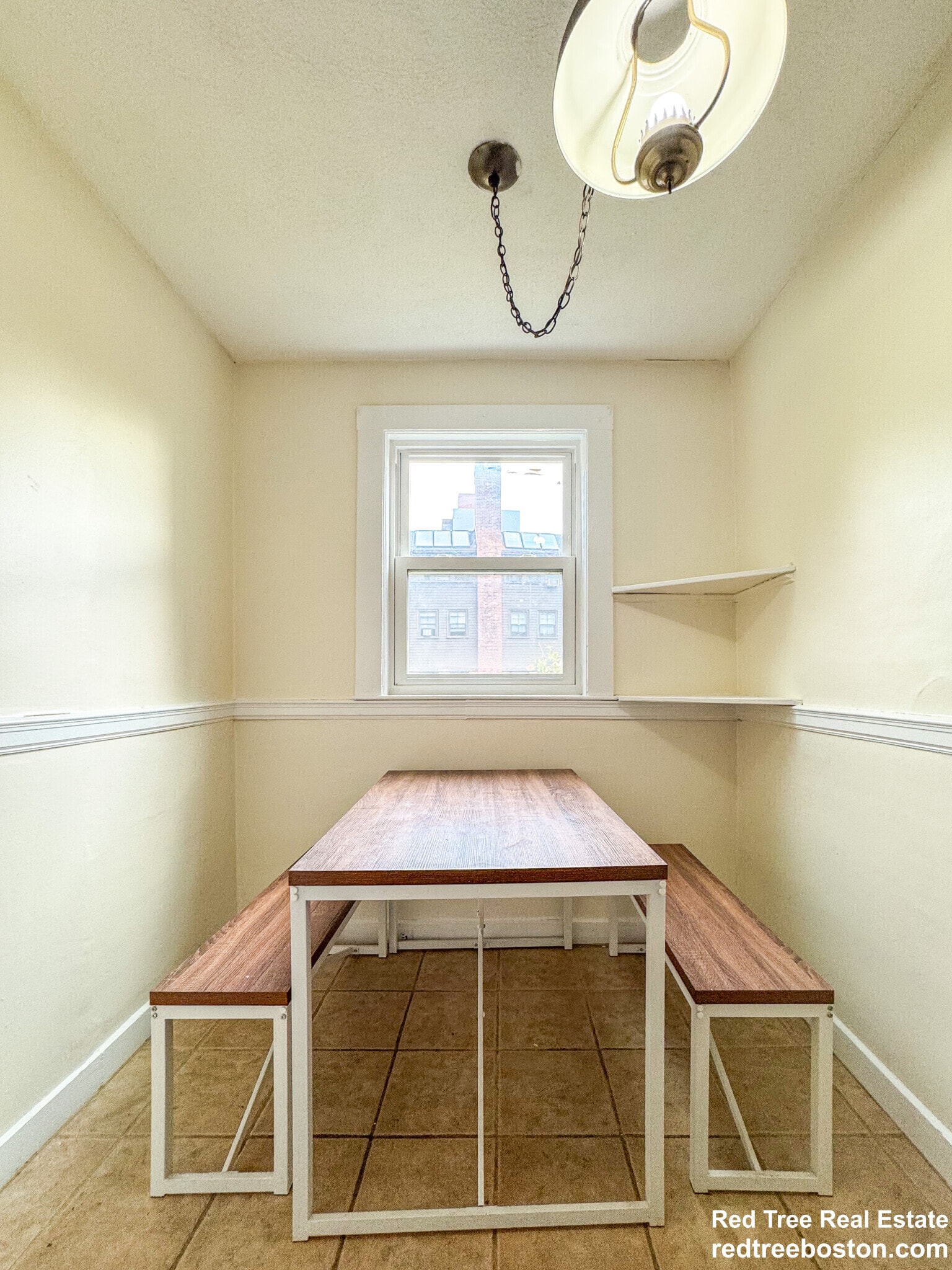 Unit 1 - 28 Manet Rd