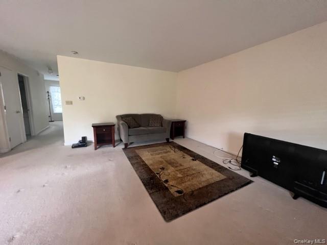 Building Photo - 310 Jersey Ave