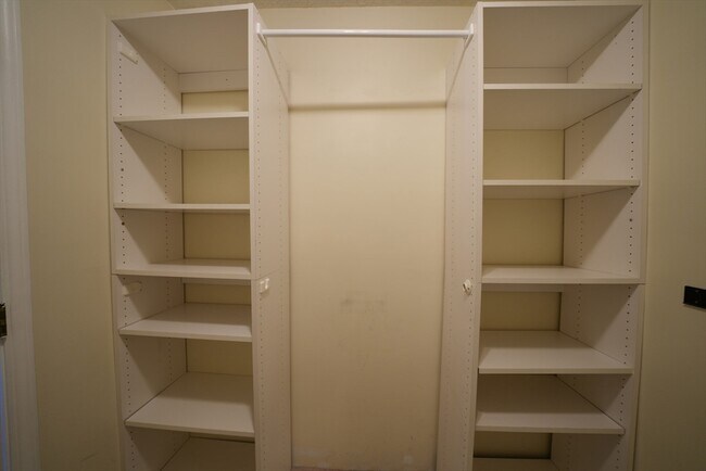 Building Photo - 16 Winter St