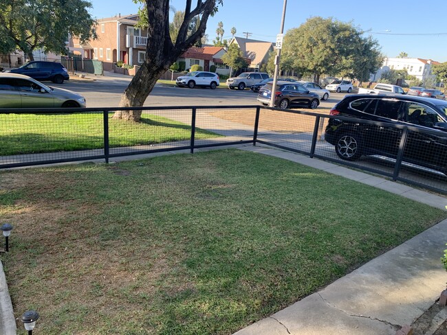 front yard and fence - 1618 Hauser Boulevard