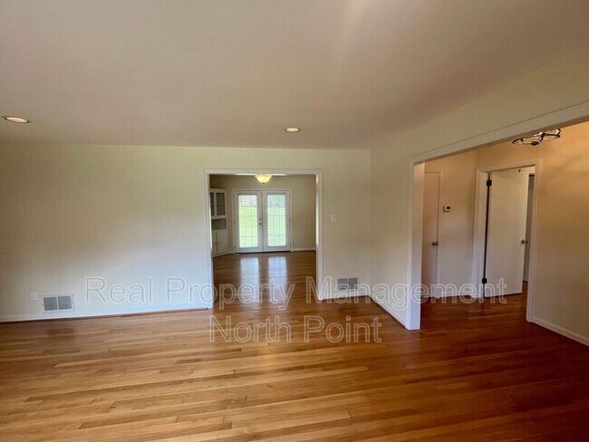 Building Photo - 1314 Nalley Cir