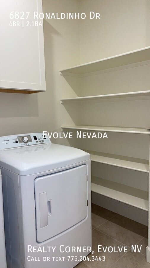 Building Photo - 6827 Ronaldinho Dr