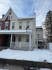 Building Photo - 2280 Main St