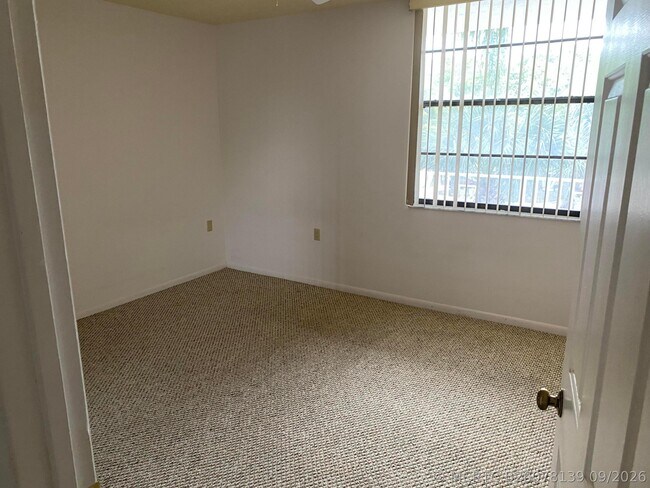 Building Photo - 3500 Whitehall Dr