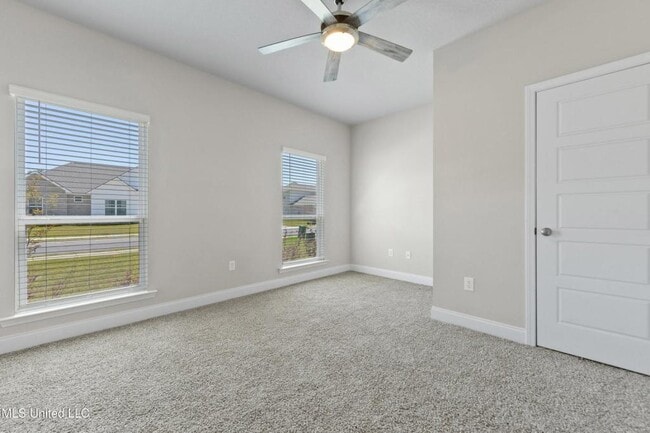 Building Photo - 12213 Savannah Cir