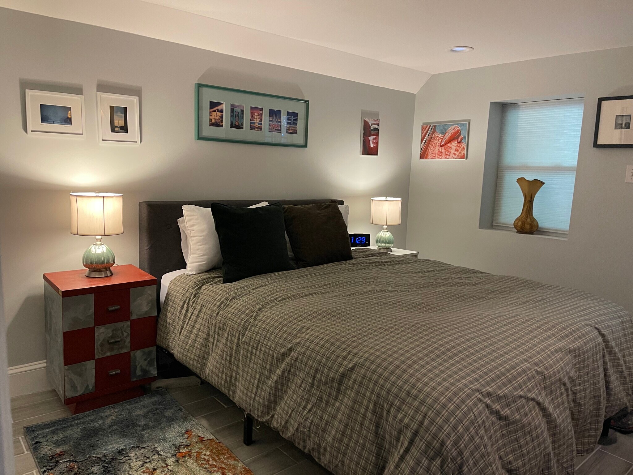Bedroom. - 166 Bryant St NW