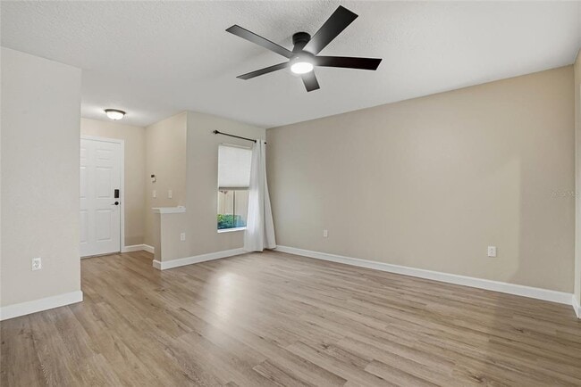 Building Photo - 8113 Silent Creek Dr