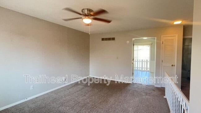 Building Photo - 6109 N Broadway