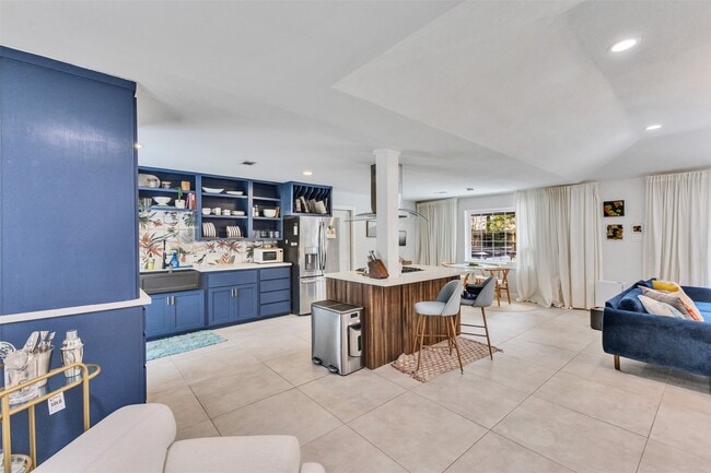 Building Photo - 403 Crossbow Dr