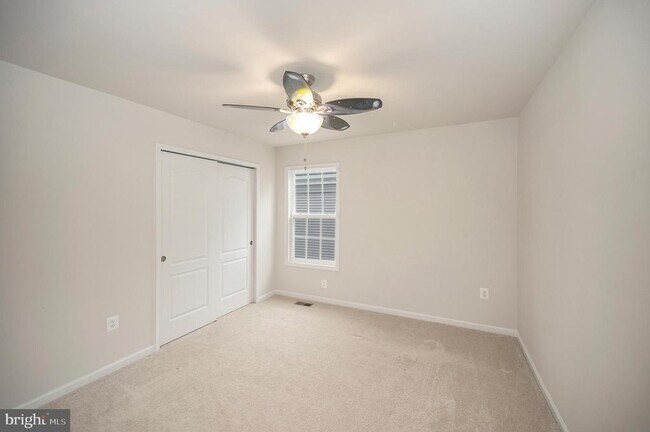 Building Photo - 1092 Aspen Rd