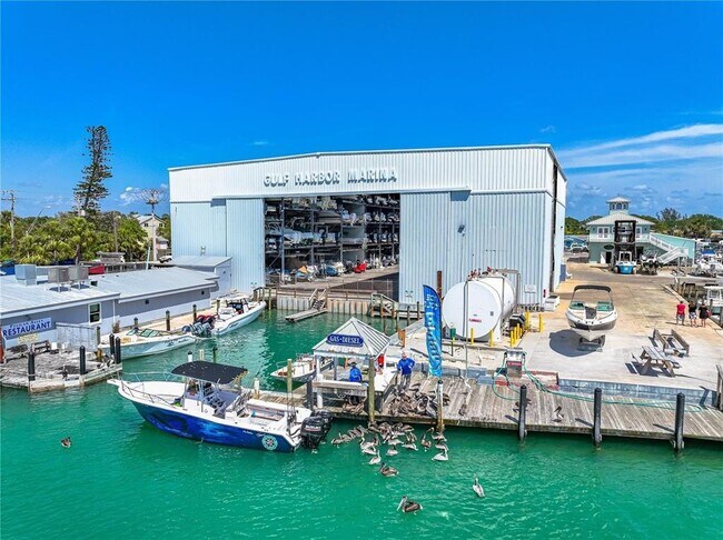 Building Photo - 210 Albee Rd W