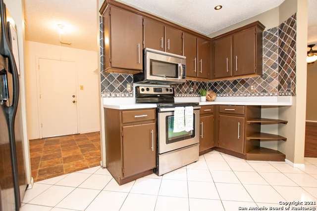 Building Photo - 4615 Camas-