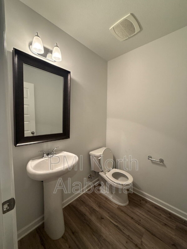 Building Photo - 101 Winstead Cir