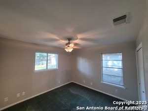 Building Photo - 205 Maple Dr