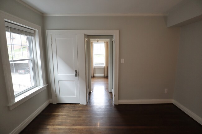 Building Photo - 4432 Mill Creek Pkwy