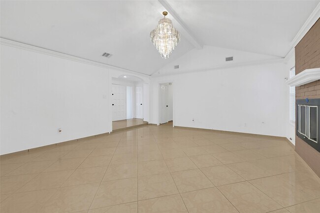 Building Photo - 8802 Tanager St