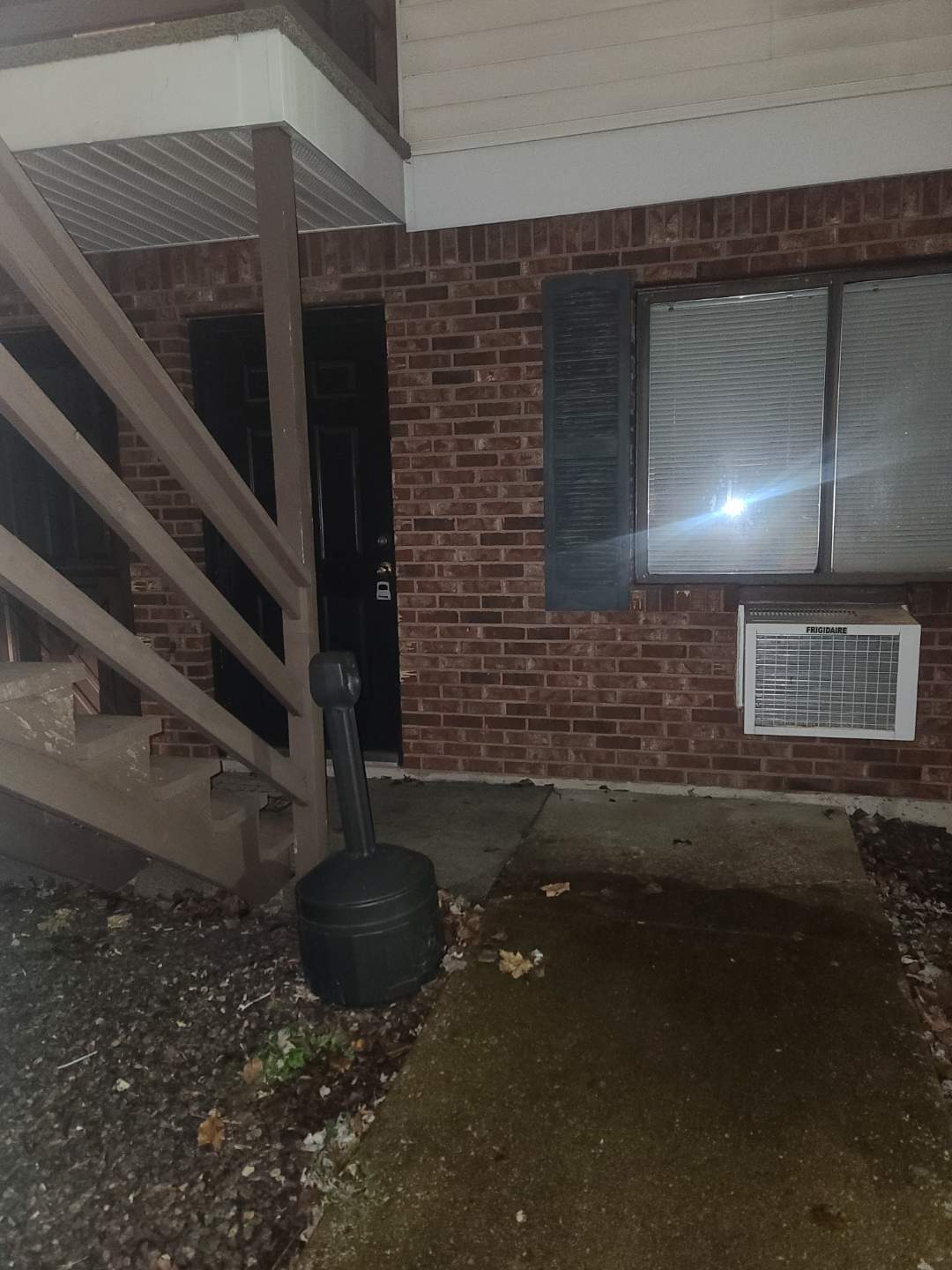 Building Photo - 105 Pelican Dr