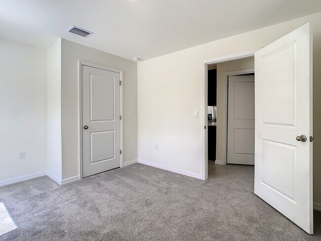 Building Photo - 5581 Logan Cave Ave