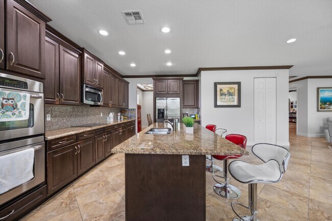 Building Photo - 2352 Bellarosa Circle