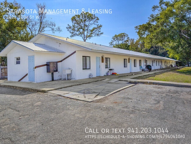 Building Photo - 2422 11th St W