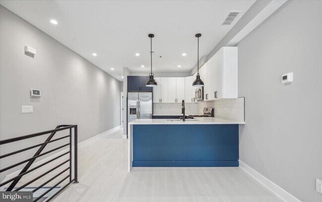 Building Photo - 1528 N 25th St