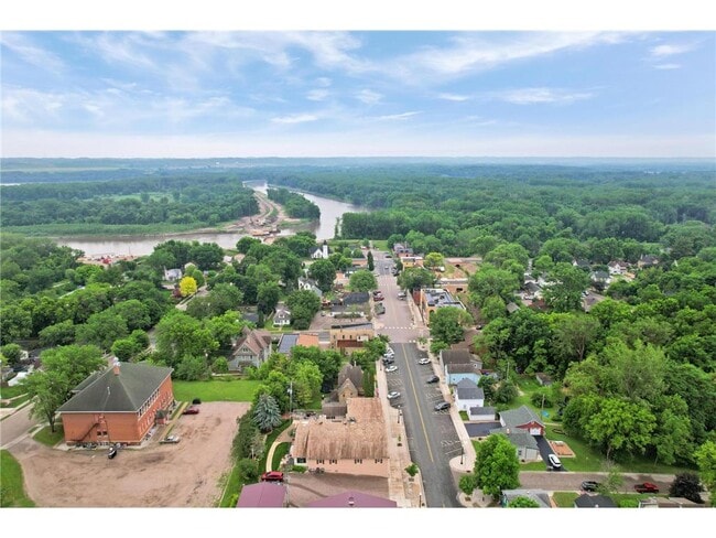 Building Photo - 645 Ramsey Cir