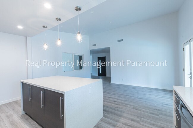 Building Photo - 17314 Bircher St