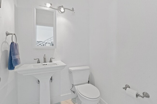 Building Photo - 6905 Crosby Cir
