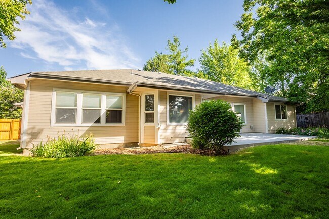 Building Photo - Beautiful home in the heart of Eagle