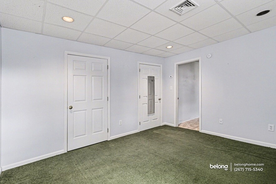 Building Photo - 418a McFarlan Rd