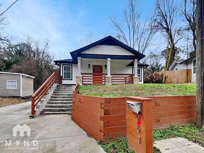 Building Photo - 963 Sims Ave NW