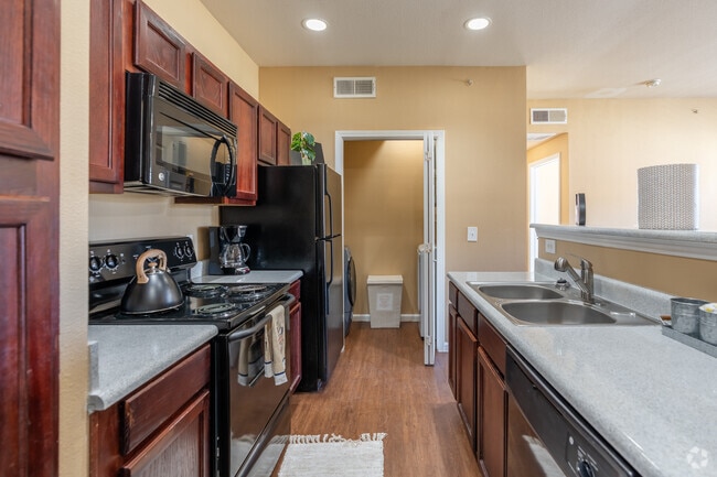 Interior Photo - Magnolia at Village Creek