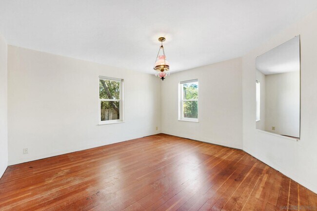 Building Photo - 2530 Pruett Dr