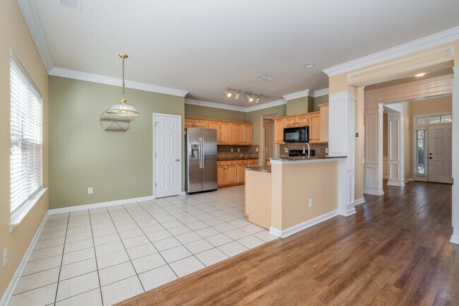 Building Photo - 2108 Tommy Ln
