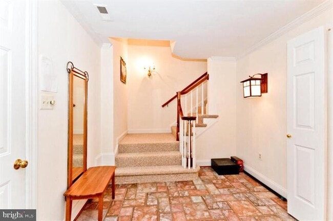 Building Photo - 1540 Hampton Hill Cir