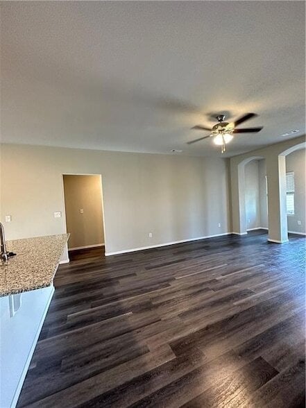 Building Photo - 6801 SW Chestnut Hill Rd