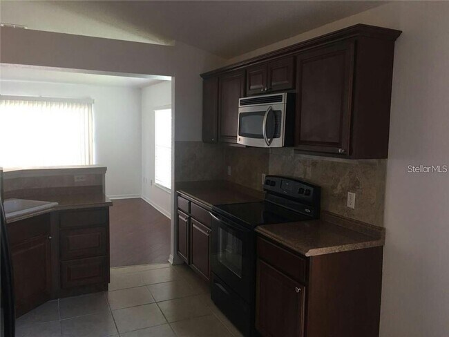 Building Photo - 10439 River Bream Dr