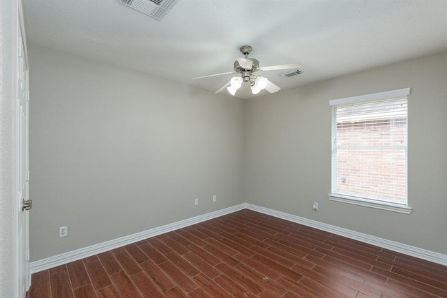 Building Photo - 18114 Tabor Brook Dr