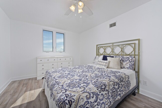 Building Photo - 5064 S Highway A1A