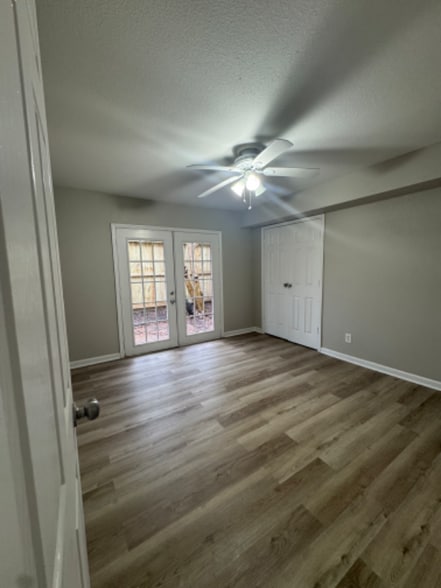 Building Photo - 2585 Marilee Ln