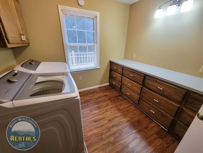 Building Photo - 2bd/2ba Home in Linville